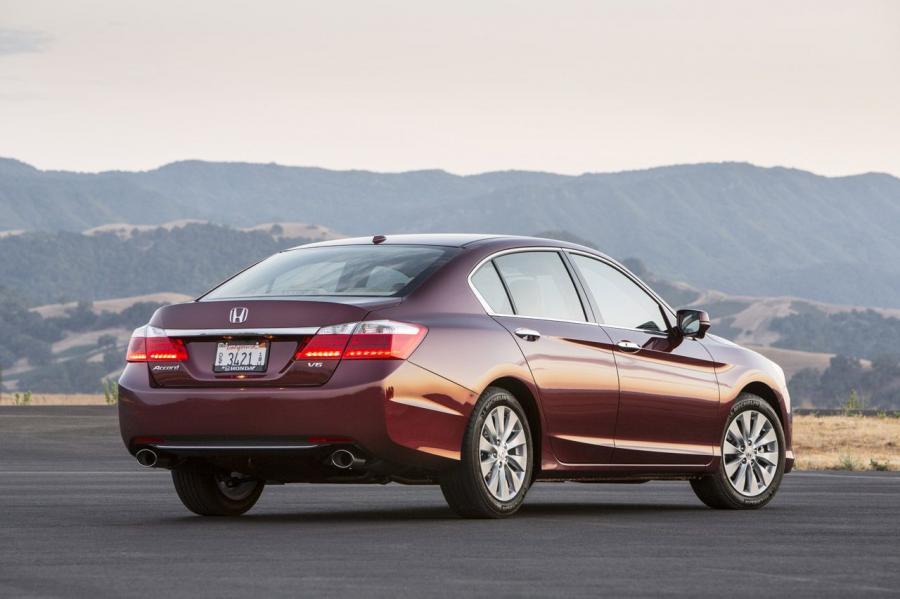  Honda Accord EX-L Sedan 2013 года  (фото 64 из 83)
